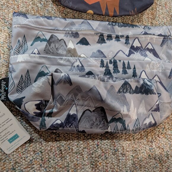 2 Wet Bag Bundle! NWT Lalabye Baby & Lighthouse Kids Co. Cloth Diaper/Travel - Picture 6 of 6